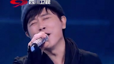 独立音乐人肖凯枫 - 张信哲伍思凯合唱《特别的爱给特别的你》，飙高音秀唱功