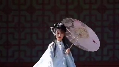 独立音乐人肖凯枫 - 一首《王琪 - 你怎么那么好看》真好听