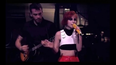 Paramore - I'm Not Angry Anymore (iTunes Festival 2013 Live)