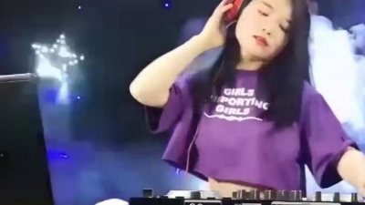潘忠华 - 现场美女打碟
