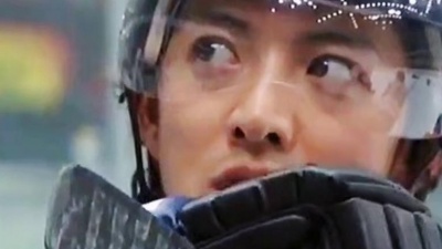 宝儿唱歌 - 八十年代周峰《夜色阑珊》日语原版 ，旋律欢快又好听