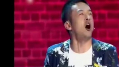 仇霸乖 - 周云鹏爆笑脱口秀，搞笑的演绎，逗得观众哈哈大笑