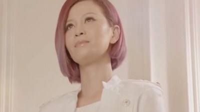 谢宜君 - 坚强的女人