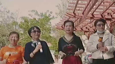 春雨潇潇 - 战士爱读老三篇