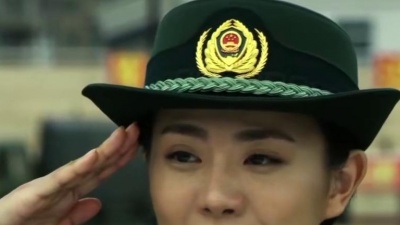 蜜桃音乐室 - 这首《听党指挥歌》太好听了，今人热血沸腾，听哭多少退伍军人