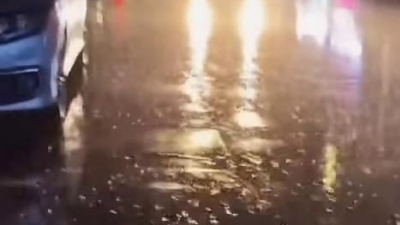 土味老爹 - #昨天今天下雨天 #我不喜欢下雨但是我喜欢听下雨声 #下雨的夜晚