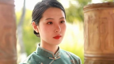 诗韵轻歌 - 《绣荷包》古筝，那一款荷包漂亮呢？唯美古典纯音乐欣赏！