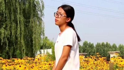 青青音乐汇 - 怀旧经典，李玉英一首《对不起》歌声美丽动人，勾起多少人回忆！