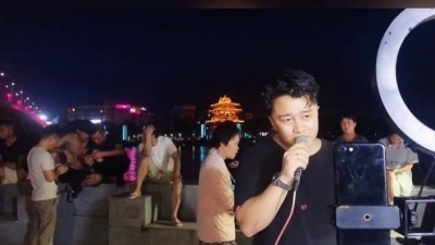 就是红呀 - 李圣杰三部曲“痴心绝对—你那么爱她—手放开”，第二部《你那么爱她》 #桂林三棵树