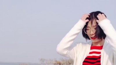 卤蛋超人爱听音乐 - 一首伤感好听的《相思曲》，唱给相爱相思的我们！