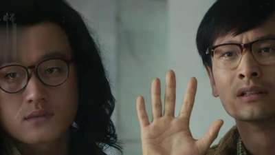 小雅听音乐 - 鹤勇《过了这么多年》只因为你的期盼，我只好带着微笑说了声再见