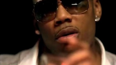 Nelly、Ashanti、Akon - Body On Me