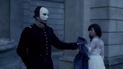 Indila - Tourner Dans Le Vide