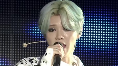 风中一剑 - 鹿晗 - Unbreakable（2016鹿晗Reloaded演唱会上海站 Live版）