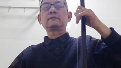 1170469542太阳 - 难忘的军营
〈二胡独奏说句心里话〉