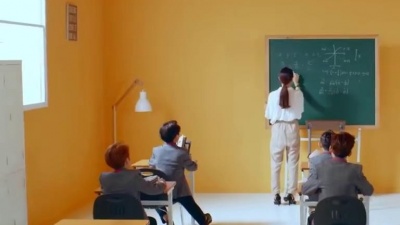 爱丸子呀 - 中国第一嘻哈少年团【BOYSTORY】单曲《HOW OLD R U》MV
