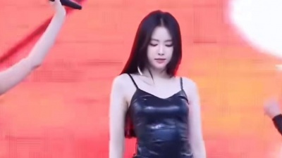 4K菌观影 - 苏星婕 《风吹过八千里》 dj版