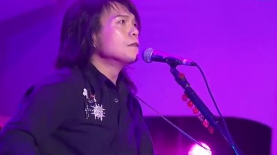 遗忘在角落 - 伍佰 万芳合唱 超好听的 &quot;不确定&quot;