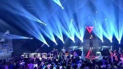 王启、快乐男声 - 突然想起你 (快乐男声热血复活战第四场 2013/08/17 Live)