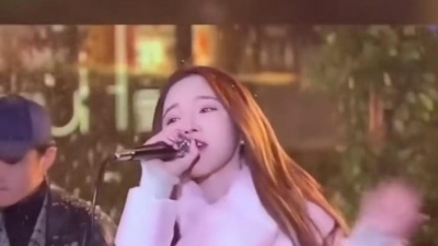 飞天小娱警 - 第一首网络热门歌曲#音乐 #音乐推荐 #千千万万深海鱼子酱