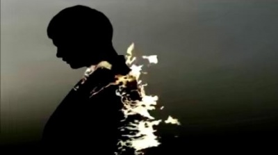 何建清 - 难道我爱的人在火星