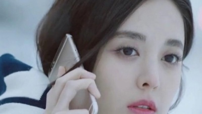 老阿姨字幕组 - 倪尔萍《爱似迷雾》你给的爱像一团迷雾，深陷其中找不到出路。