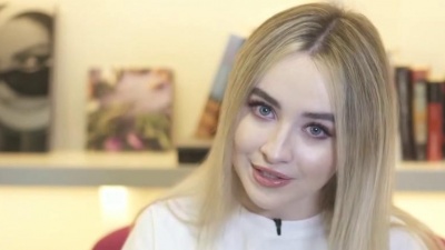 Sabrina Carpenter - 新单曲《Almost Love》宣传视频
