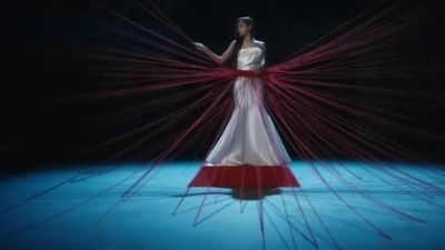 韩流小天使 - 周子瑜《SET ME FREE》MV镜头