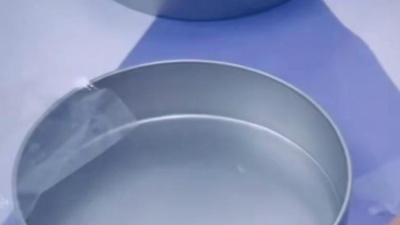 云果的宠物 - 扣糖饼游戏，五款形状，最难的是雨伞形，你能过关吗？#游戏#糖饼挑战