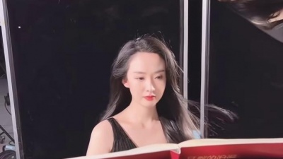金山夜话 - 《蒂凡尼的早餐》主题曲，女神奥黛丽赫本月亮河《Moon River》#月亮河 #钢琴曲 #世界经典 #奥黛丽赫本 #moonriver