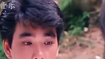 正能量小小菲 - 车继铃《拥抱一个冷冷的夜》，是70后磁带金曲，不朽金曲经典依旧
