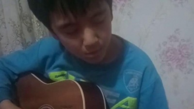 509005103 - 爱的罗曼史 吉他曲子，来一段。