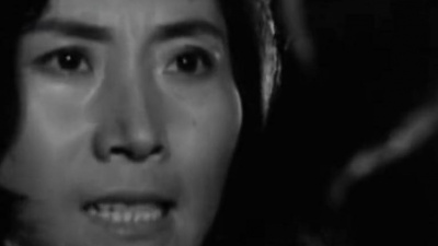 达白疯要加油蛙 - 1965年老电影《苦菜花》插曲，70后80后都会唱的歌，堪称经典！