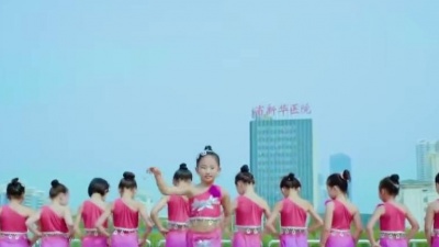 小伙有点才 - 单色舞蹈#少儿版彩云之南#