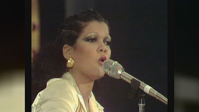 Angela Carrasco - Oye, Guitarra Mía