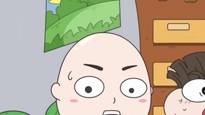 零零后 - 《小品一家人》学生为了藏手机花样百出，暗格水杯都来了?