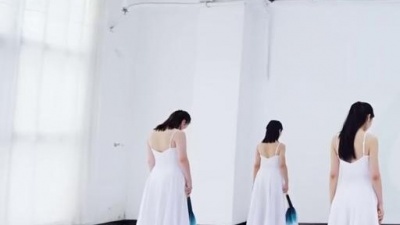 歌唱小夫妻 - 纯洁动人的绸扇中国舞《借月》，就借这月光 再与你对望