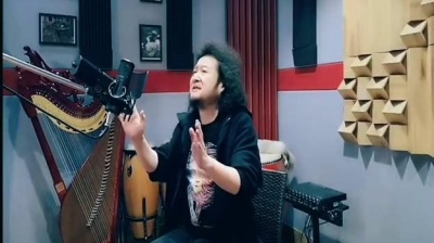表情包 - 《美丽草原我的家》我很喜欢的一首作品，也是我好朋友科尔沁夫的父亲创作的一首草原佳作???#热点