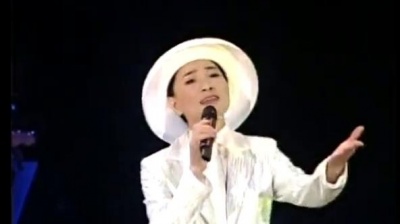 凤飞飞 - 巧合 + 我不能没信心 + 奔向彩虹（35周年演唱会）