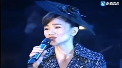 凤飞飞 - 追梦人 现场版