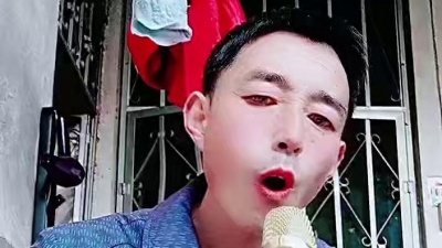 农村邵哥 - 拉着妈妈的手