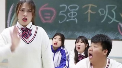 王小九手作 - 学生不想做手工作业，王小九出题套路老师，没想把老师问懵了