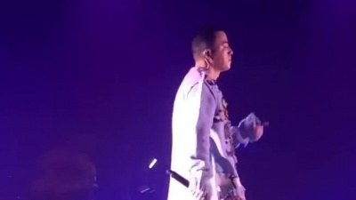 龙之传人 - 连锁反应(live)-Jony J