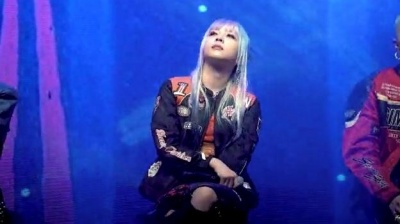 Konsn玩数码 - [4K] 카드 쇼케이스 전지우(KARD JIWOO) 직캠 - Whip! @SHOWCASE fan cam