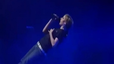 Avril Lavigne - Losing Grip 西班牙字幕 现场版