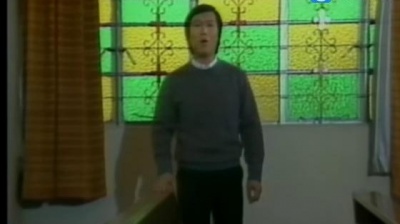 关正杰 - 爱的音讯 中文字幕