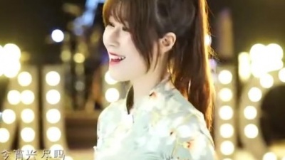 异世_邪君 - 《笑纳》粤语女声版，这个版本别有一番味道，听一次就爱上了