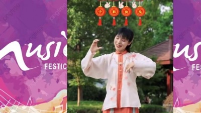 尘丶暮夕 - 小一姐姐带着《月饼歌》来啦