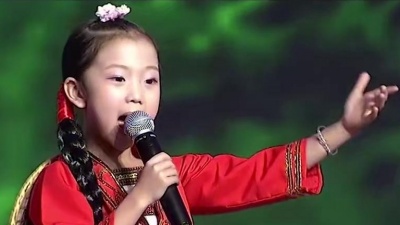 天天音乐汇 - 刘三姐可算有接班人了！6岁小女孩唱山歌，这小嗓子我给180分