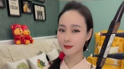 福尔摩斯之徒 - #九儿 真实展示浓郁的生活气息和鲜活的人物，唤醒现代人内心最朴素、最宝贵的真情，以及对自由、爱与幸福的追寻。#弘扬国乐 #二胡